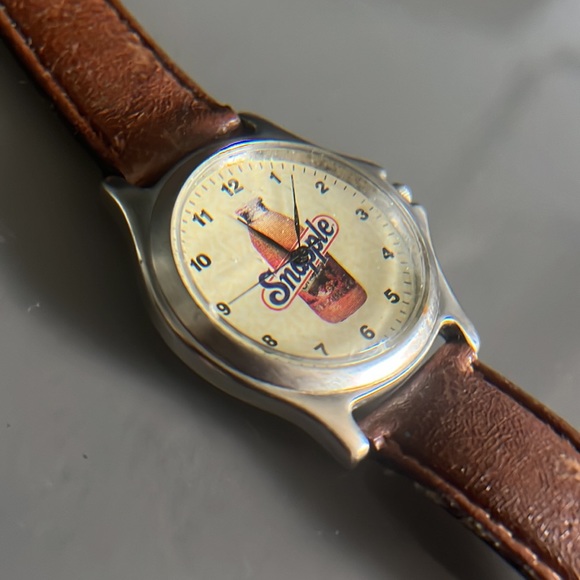 Vintage Snapple Watch - Picture 3 of 14
